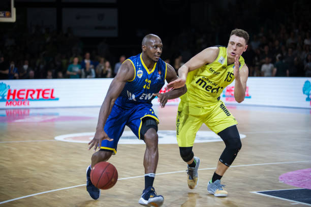 的球迷震惊 的球迷震惊