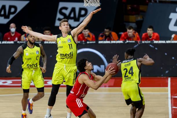 彩的破门 彩的破门