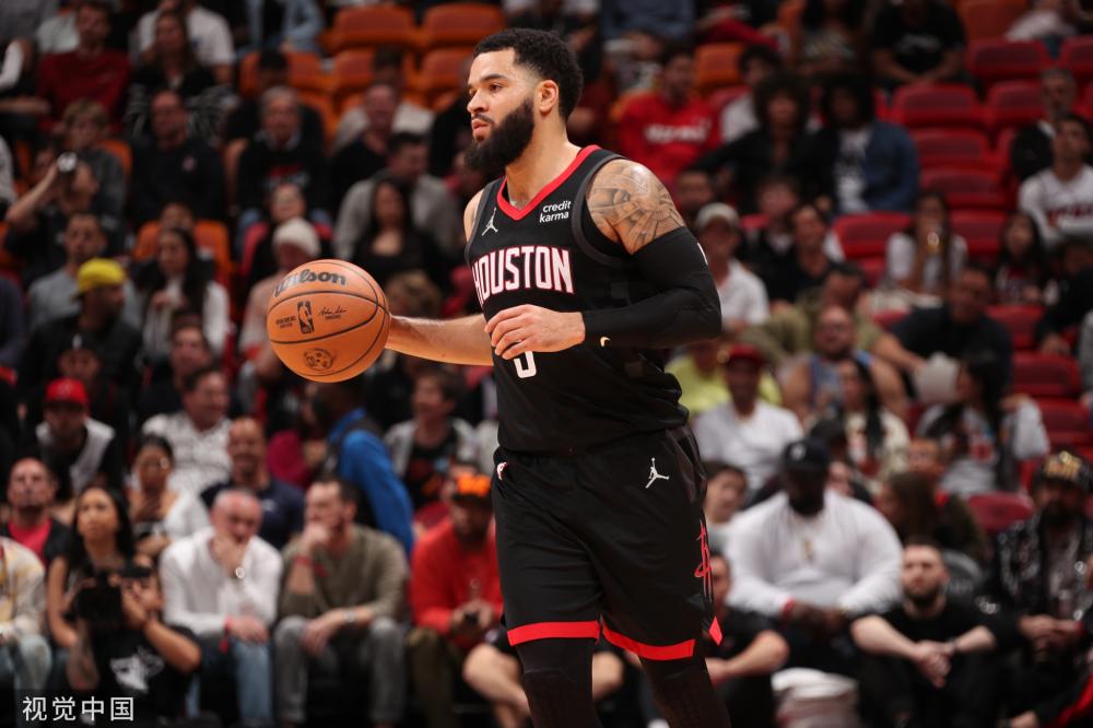 的身体对抗 的身体对抗