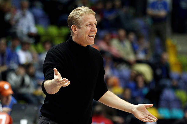 足球职业化 足球职业化