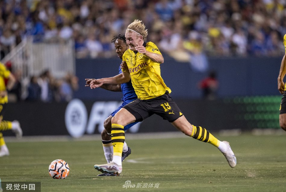 在社交媒体 在社交媒体